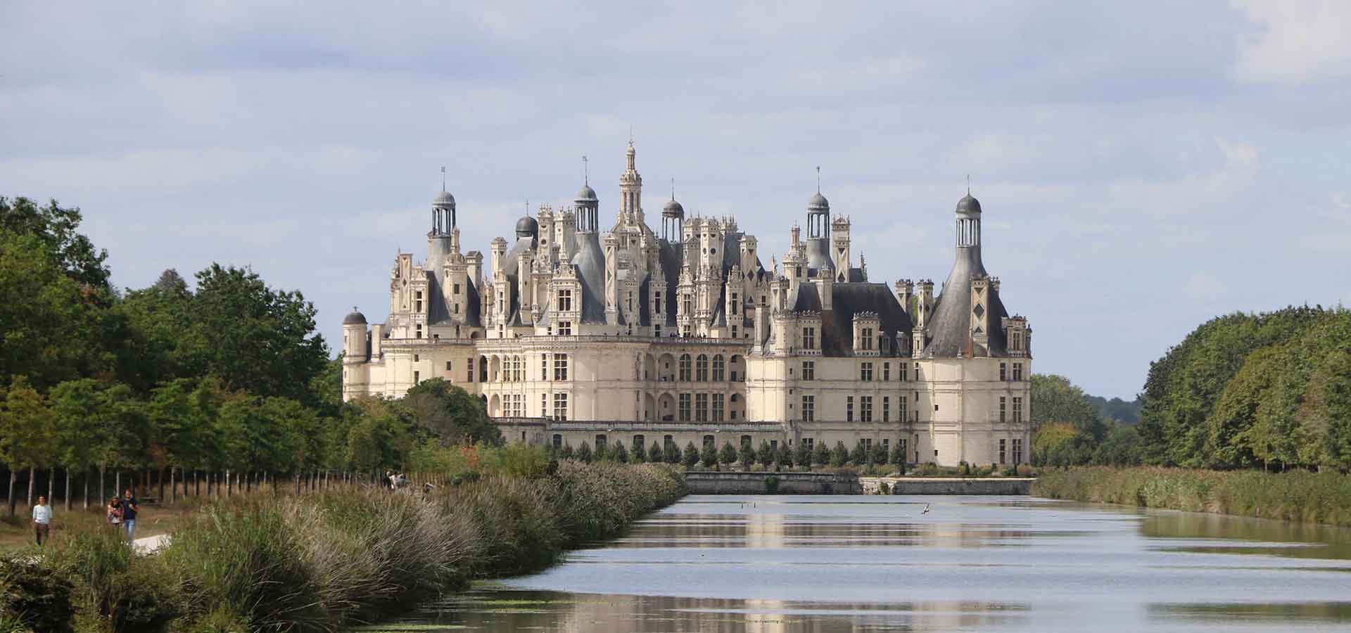 Les châteaux de la vallée de la Loire au-delà des murs